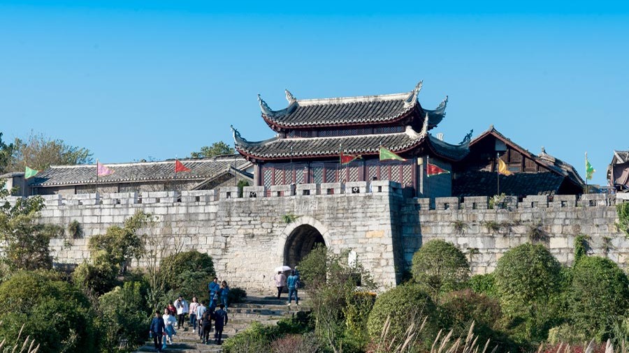 HÀ NỘI - QUÝ DƯƠNG –DƯƠNG XƯƠNG HOA HỌA TIỂU TRẤN -THIÊN HỘ MIÊU TRẠI 5N4D - Image - 13273